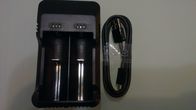 Lithium-Ionen-Batterie-Ladegerät 2 USBs 18650 kerbt intelligenteres Ladegerät Telefon des PC