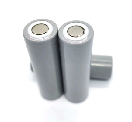Niedrige Temperatur 3,7v Inr21700 4000mah Hohe Entladung 40a Langer Zyklus 1000 Zyklen Li-Ionen 21700 Batteriezelle