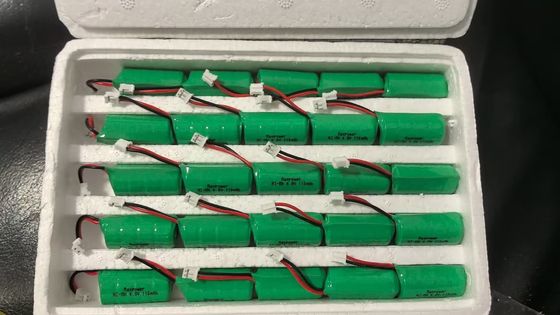 Wiederaufladbarer 110mAh 4,8V Ni-MH Knopfzellen-Akkupack NiMH Knopfzelle 4,8V 110mAh